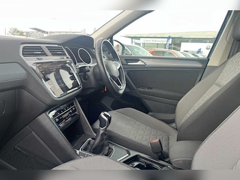 Used Volkswagen Tiguan 2021 for sale - 75814356: Photo