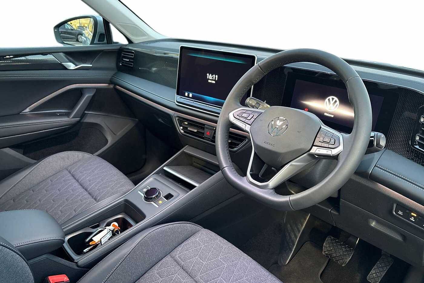 Used Volkswagen Tiguan 2025 for sale - 77124511: Photo 6