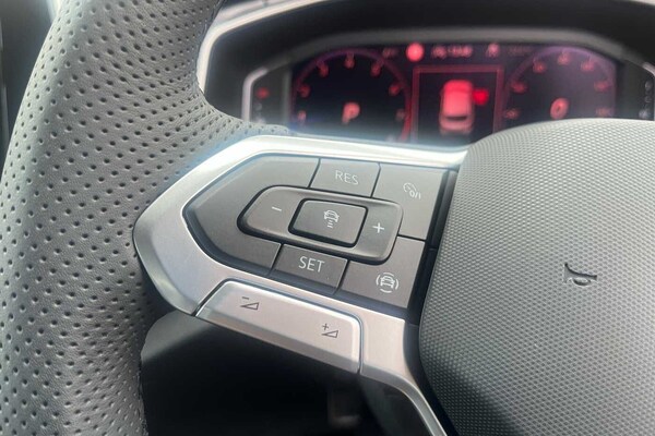 Used Volkswagen T-Roc 2025 for sale - 75175873: Photo 18