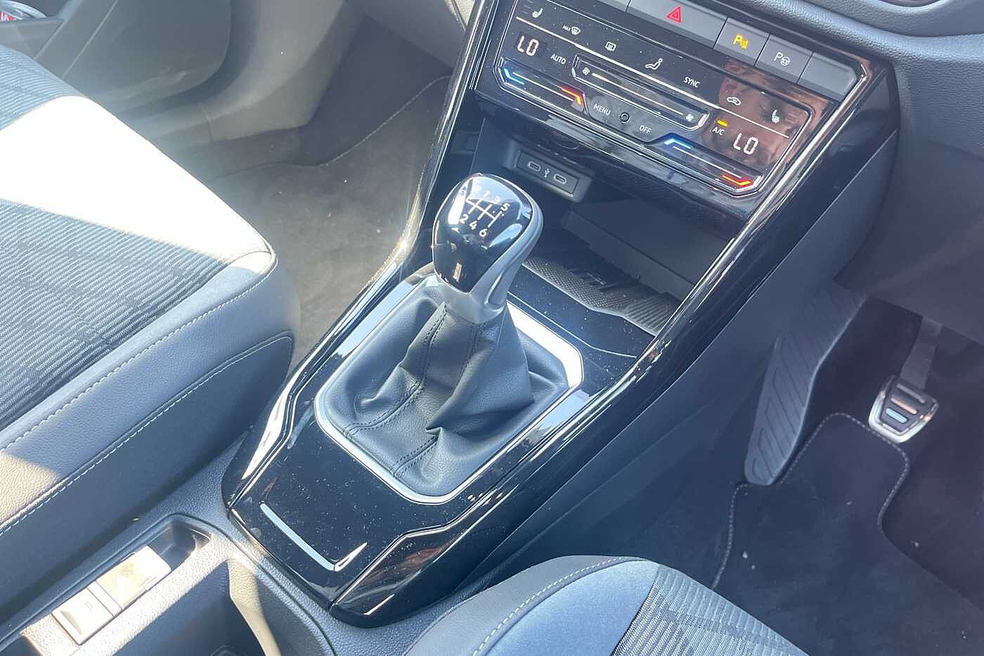 Used Volkswagen T-Roc 2025 for sale - 76261138: Photo 10