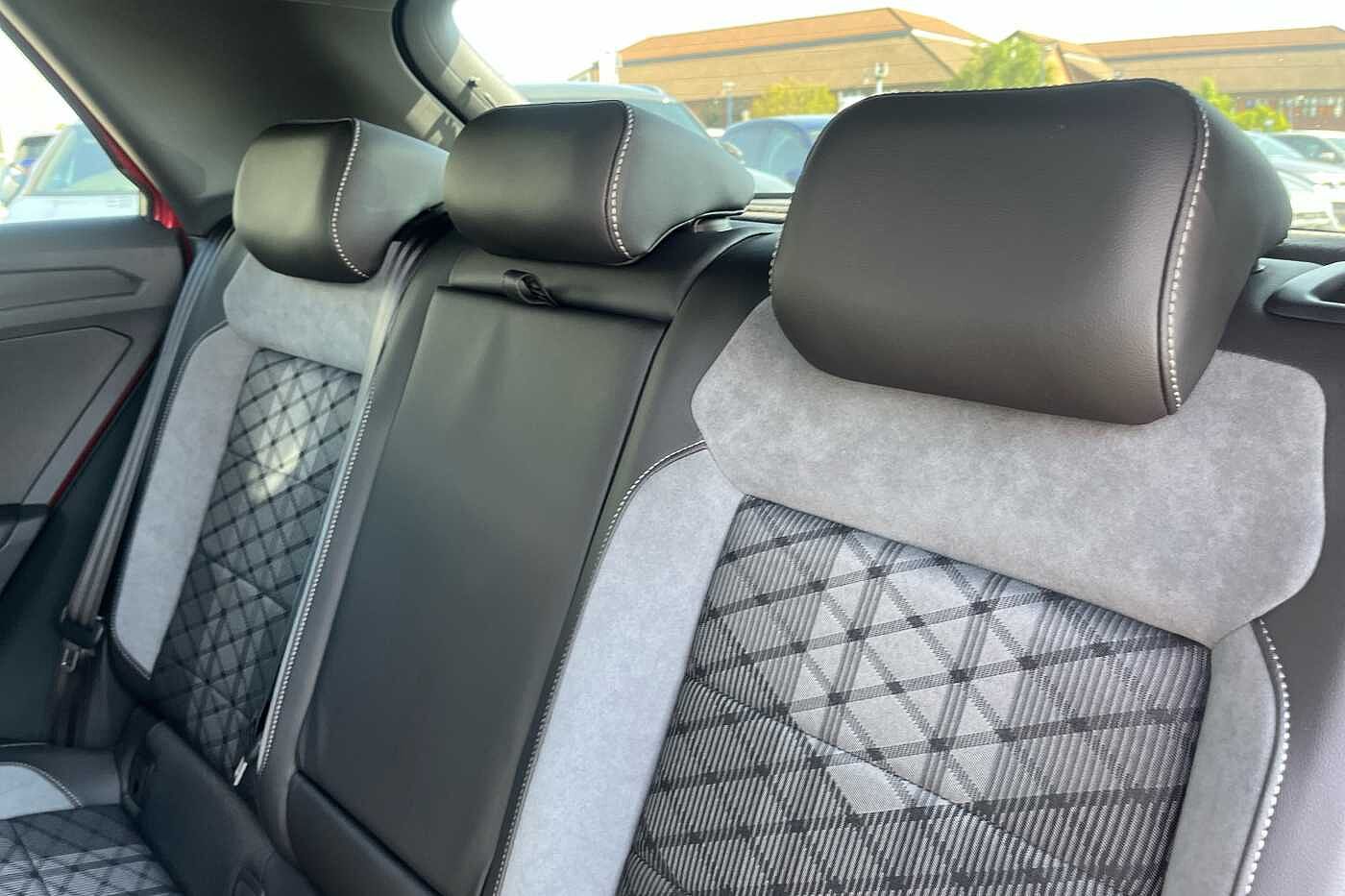 Used Volkswagen T-Roc 2025 for sale - 76261138: Photo 11