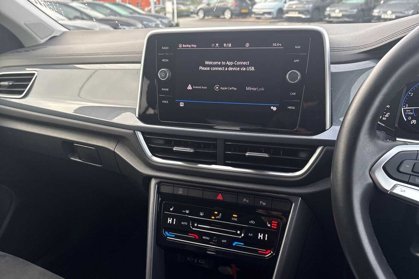 Used Volkswagen T-Roc 2023 for sale - 76670974: Photo 12