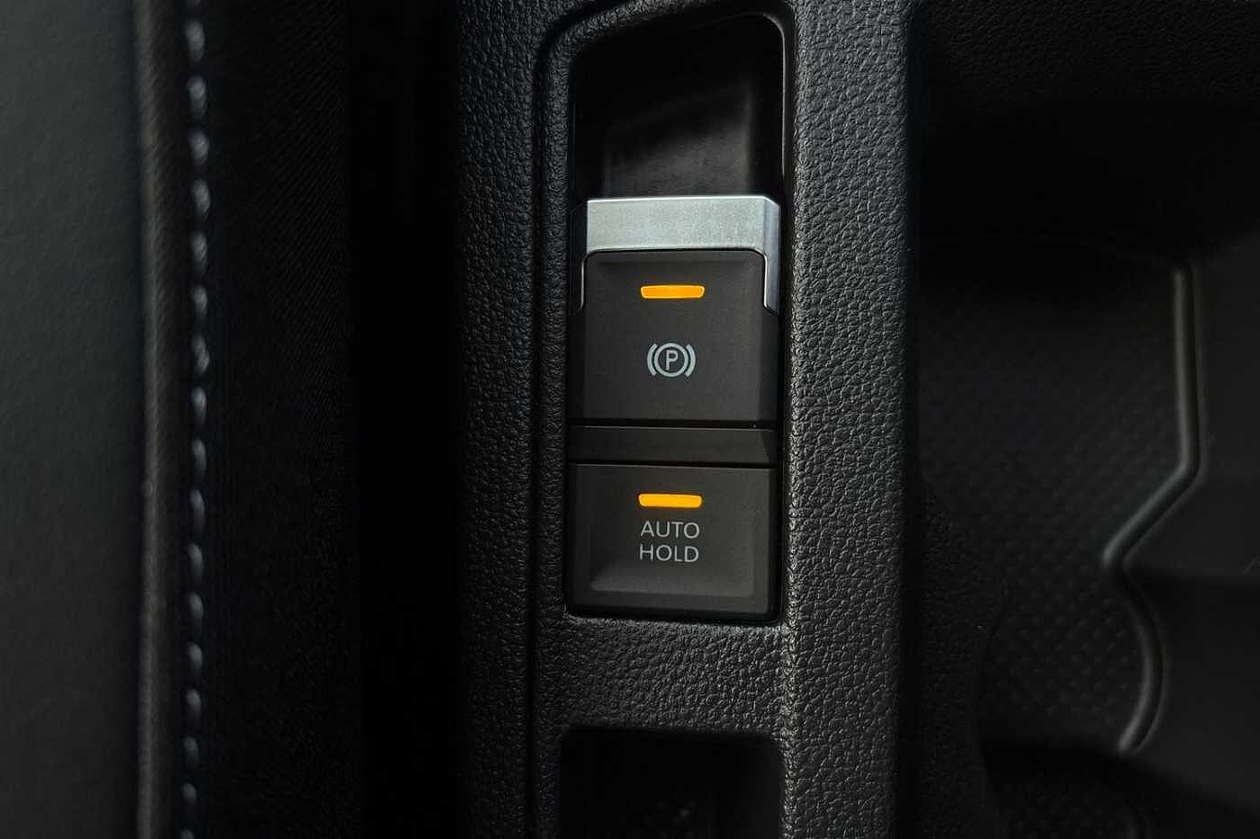 Used Volkswagen T-Roc 2023 for sale - 76670974: Photo 17