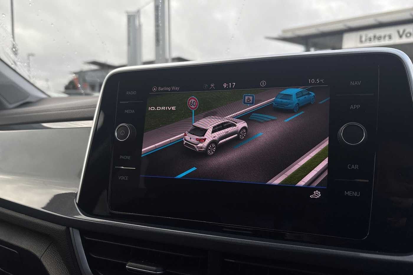 Used Volkswagen T-Roc 2023 for sale - 76670974: Photo 19