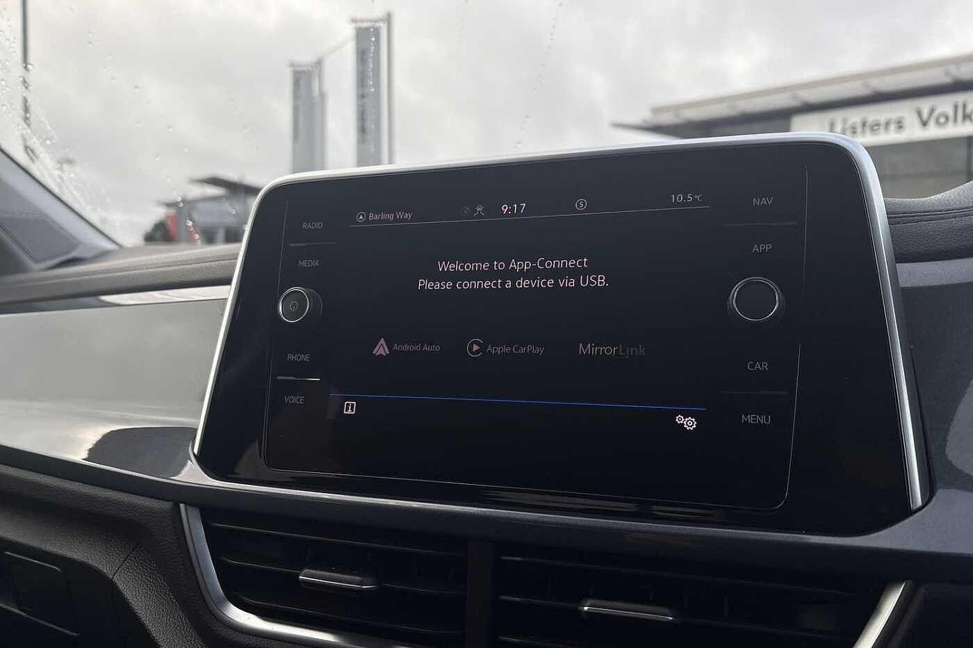 Used Volkswagen T-Roc 2023 for sale - 76670974: Photo 20