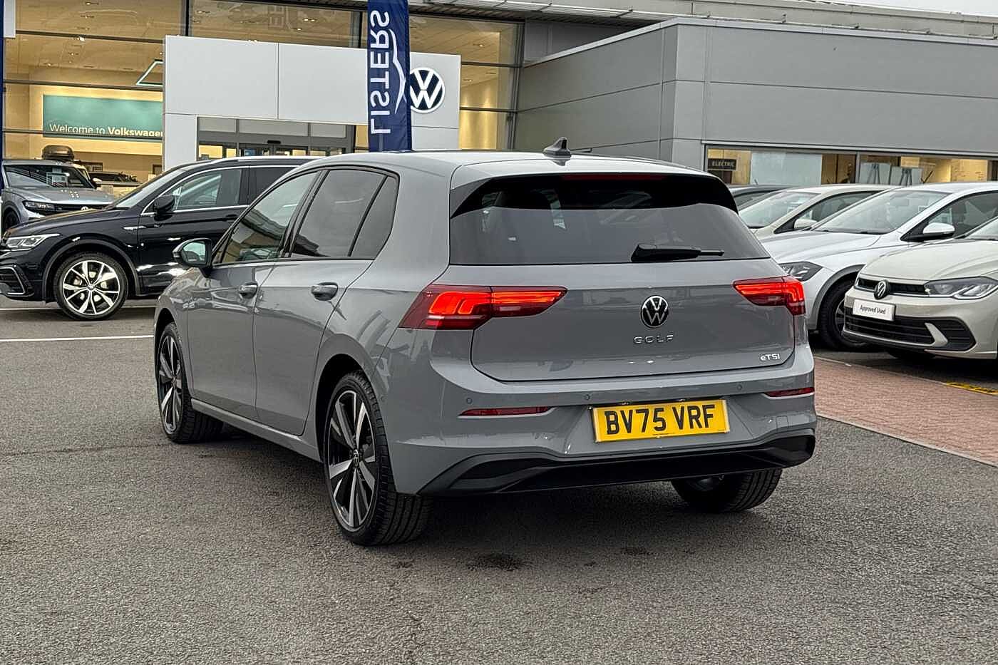 Used Volkswagen Golf 2025 for sale - 76248477: Photo 3