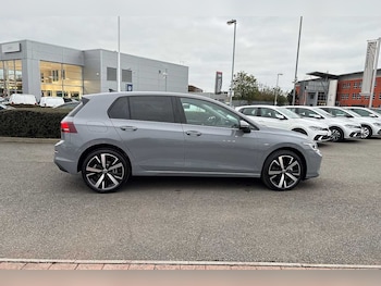 Used Volkswagen Golf 2025 for sale - 76248477: Photo