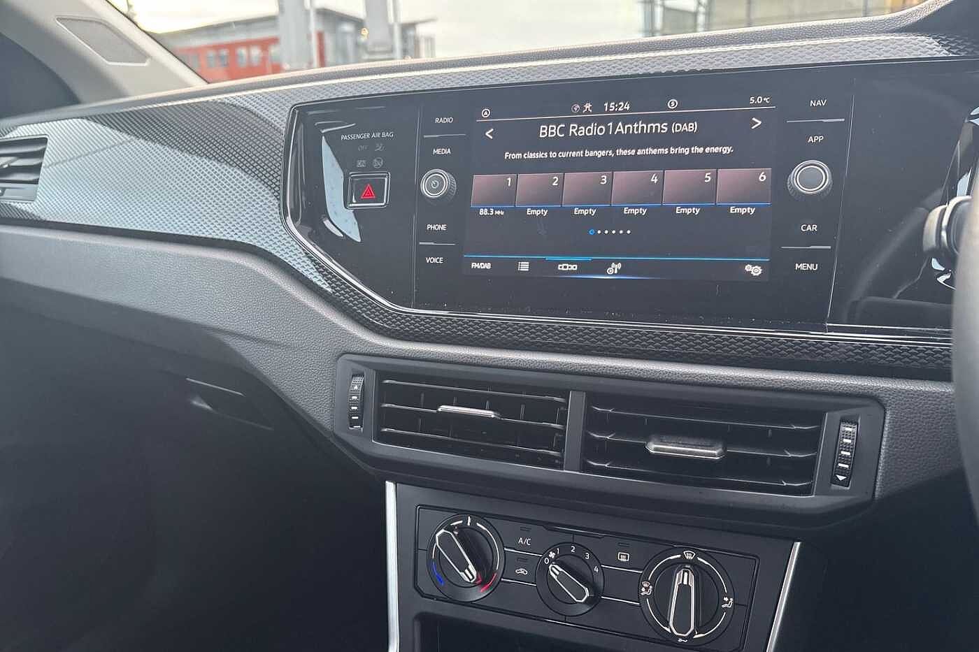 Used Volkswagen Polo 2023 for sale - 77332540: Photo 12