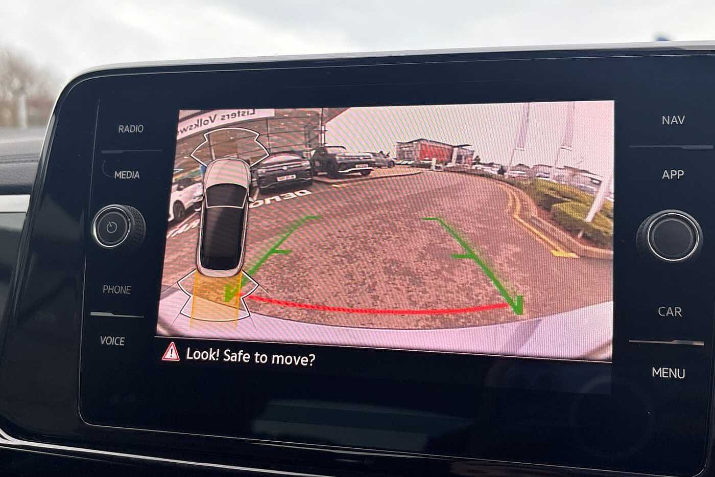 Used Volkswagen T-Roc 2025 for sale - 76837743: Photo 18