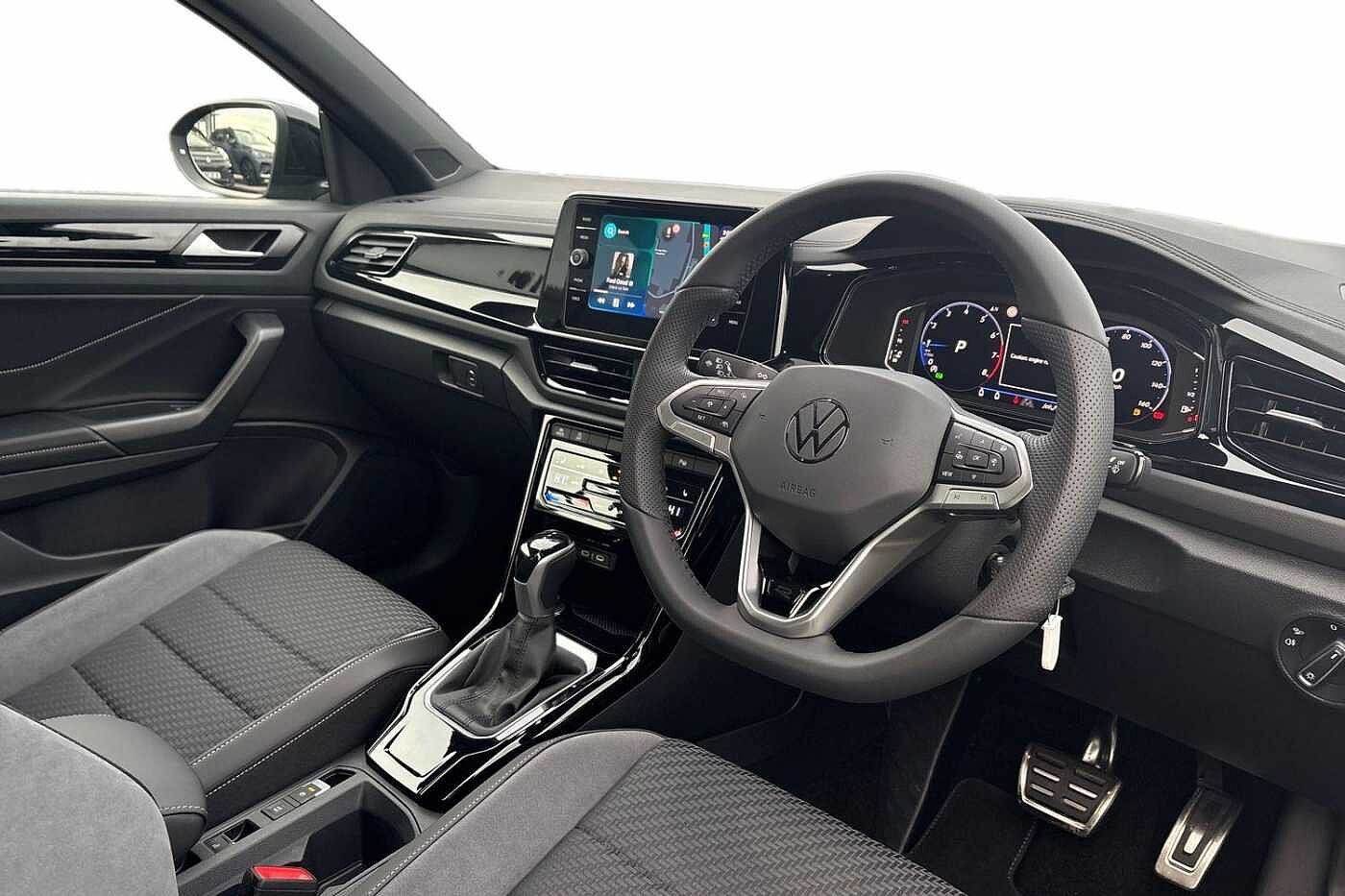 Used Volkswagen T-Roc 2025 for sale - 76837743: Photo 6