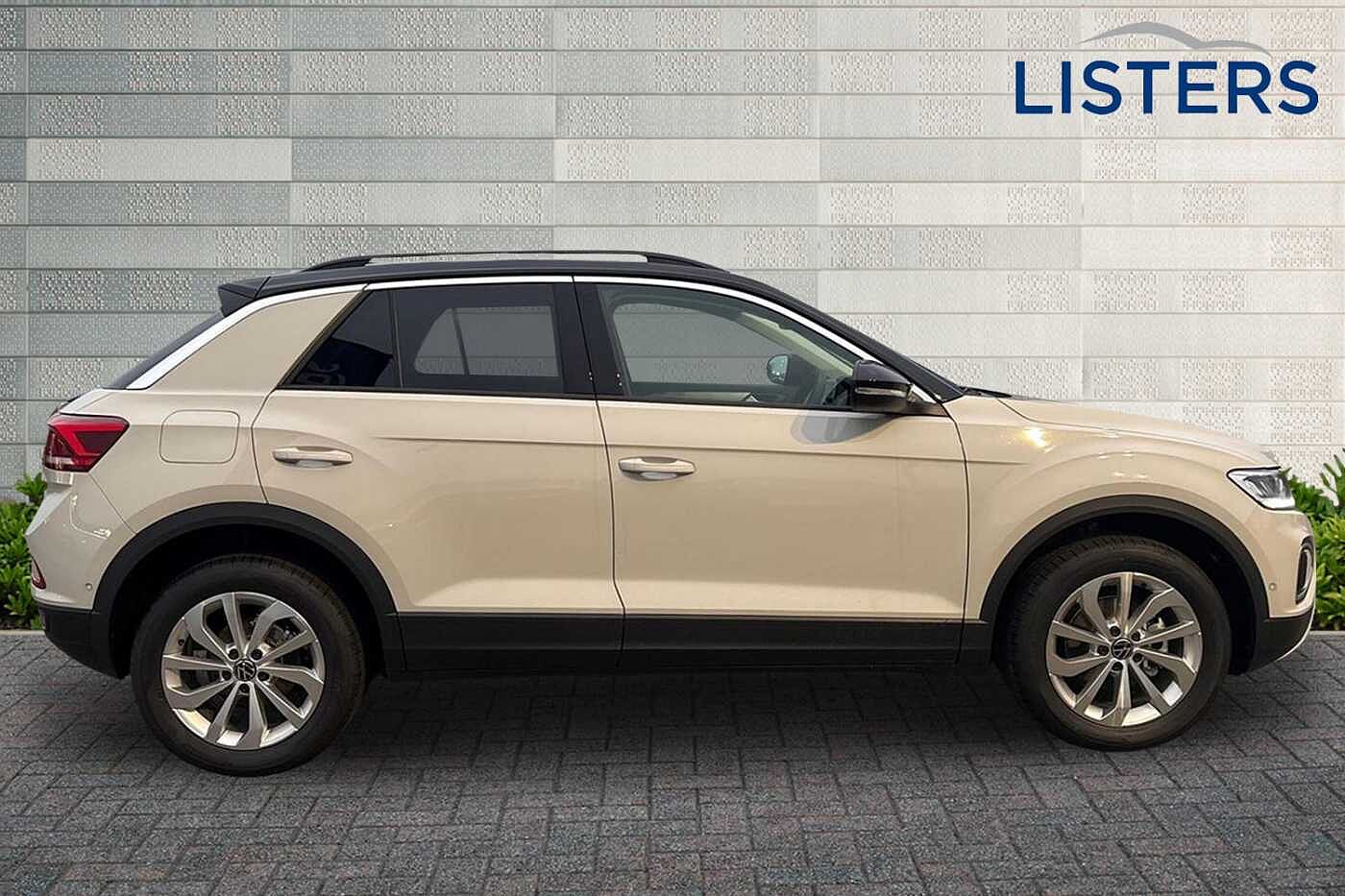 Used Volkswagen T-Roc 2025 for sale - 76837707: Photo 4