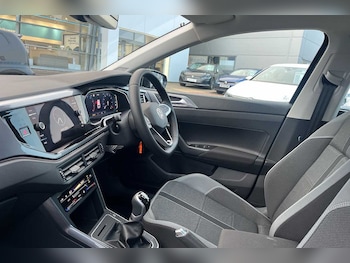 Used Volkswagen Polo 2024 for sale - 75814019: Photo
