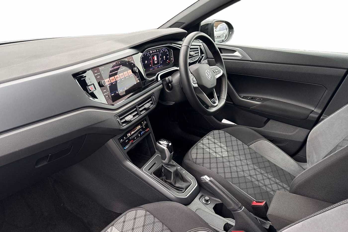 Used Volkswagen Taigo 2023 for sale - 77030974: Photo 2