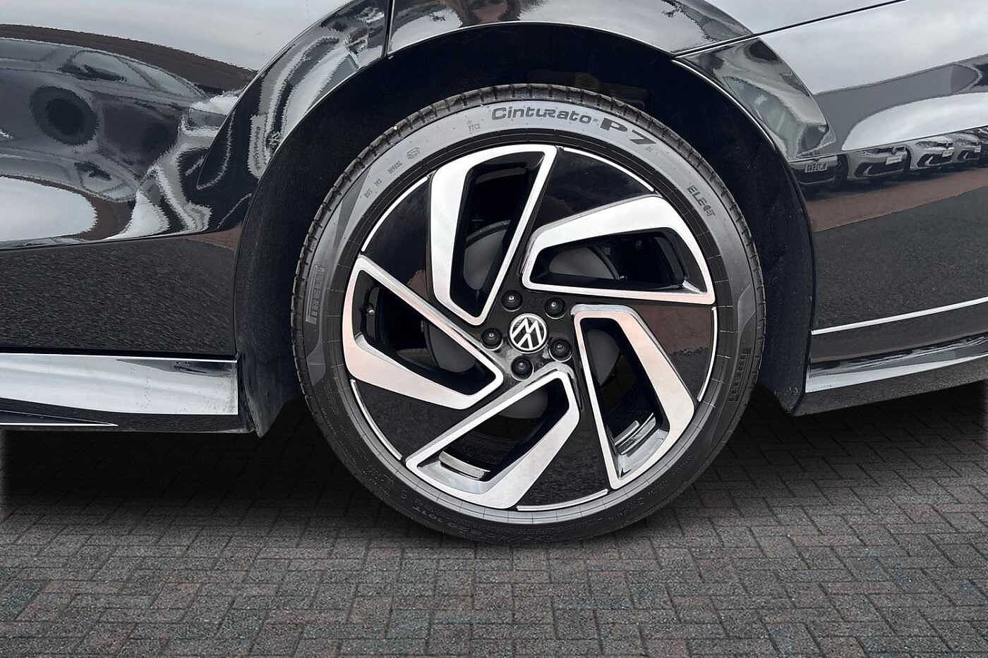 Used Volkswagen ID.7 2025 for sale - 76837788: Photo 5