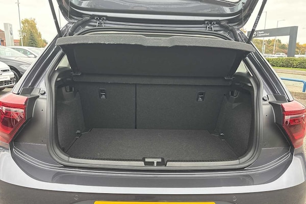 Used Volkswagen Polo 2023 for sale - 76123953: Photo 12