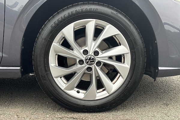 Used Volkswagen Polo 2023 for sale - 76123953: Photo 5