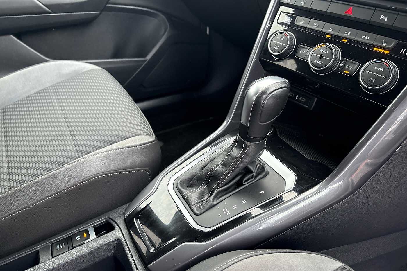 Used Volkswagen T-Roc 2020 for sale - 76095623: Photo 10