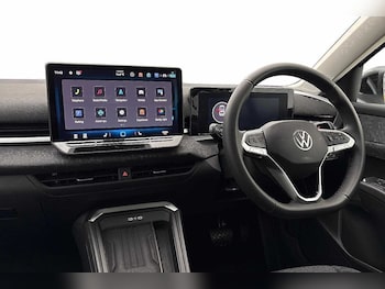 Used Volkswagen T-Roc 2026 for sale - 79305385: Photo