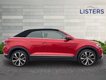 Used Volkswagen T-Roc 2022 for sale - 76419901: Photo