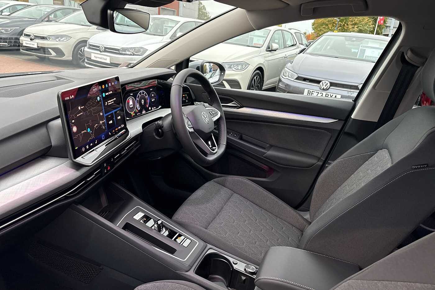 Used Volkswagen Golf 2025 for sale - 77587933: Photo 2