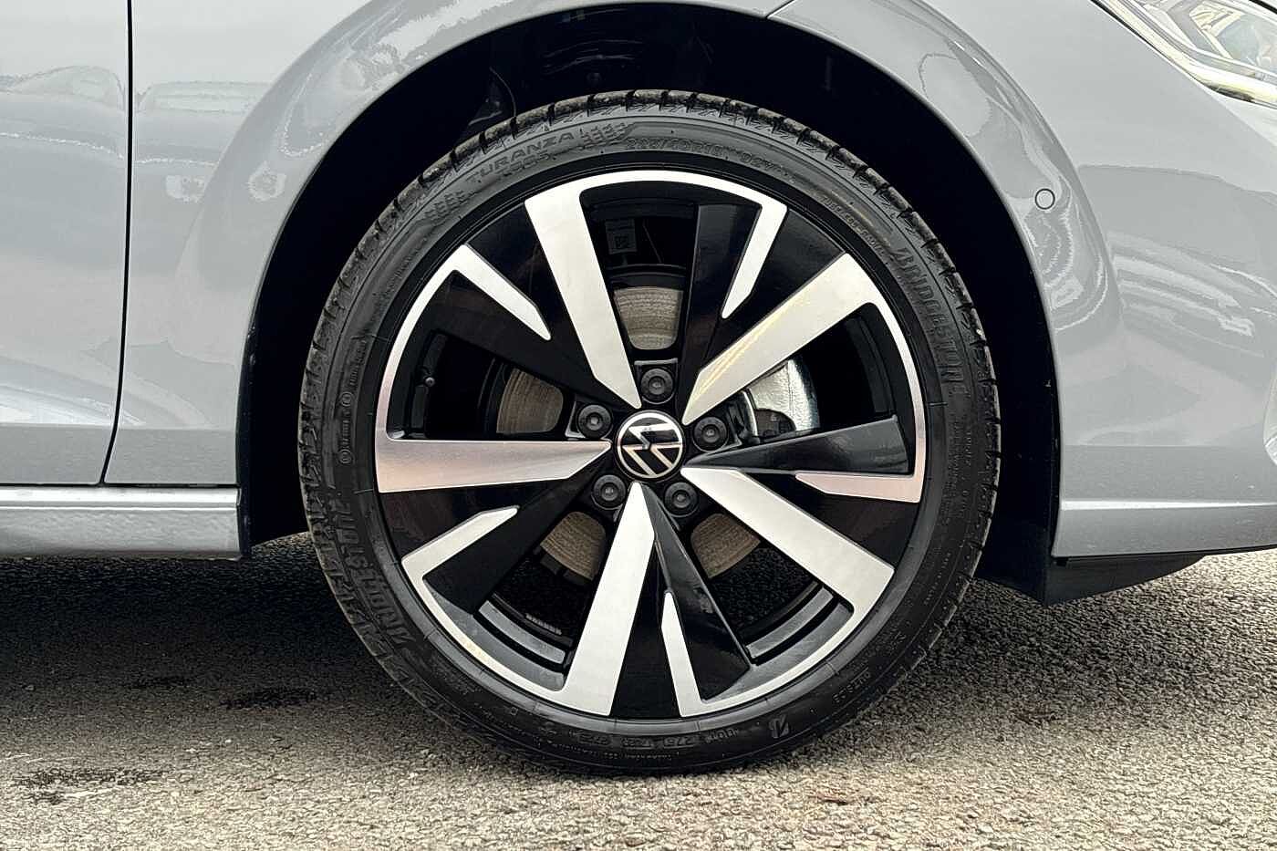 Used Volkswagen Golf 2025 for sale - 77587933: Photo 5