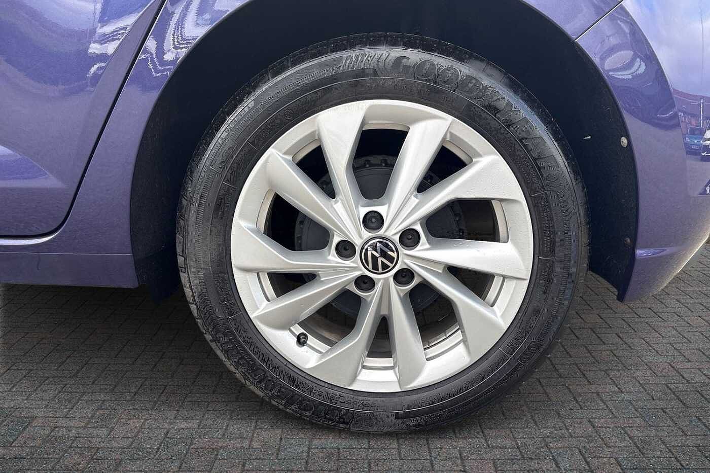 Used Volkswagen Polo 2024 for sale - 77647541: Photo 5