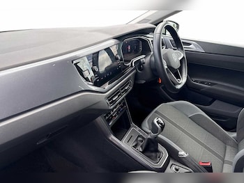 Used Volkswagen Polo 2023 for sale - 79039772: Photo