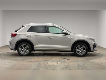 Used Volkswagen T-Roc 2022 for sale - 79117469: Photo
