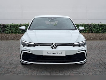 Used Volkswagen Golf 2024 for sale - 77884854: Photo