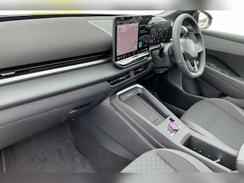 Used Volkswagen T-Roc 2026 for sale - 79449241: Photo