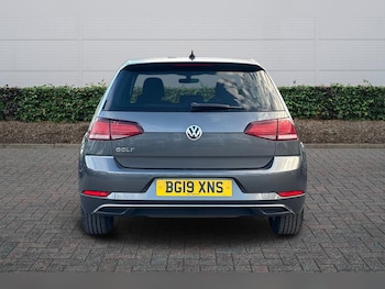 Used Volkswagen Golf 2019 for sale - 77994835: Photo