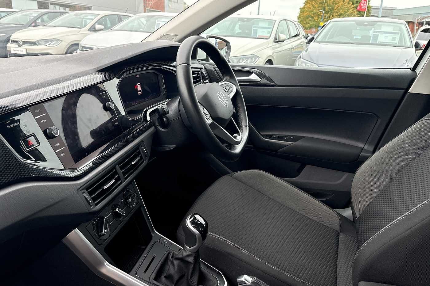 Used Volkswagen Polo 2022 for sale - 76095620: Photo 2