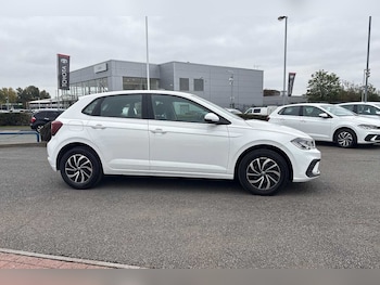 Used Volkswagen Polo 2022 for sale - 76095620: Photo