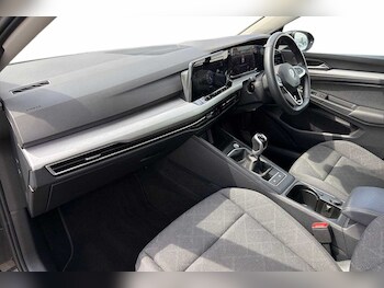 Used Volkswagen Golf 2023 for sale - 78966986: Photo