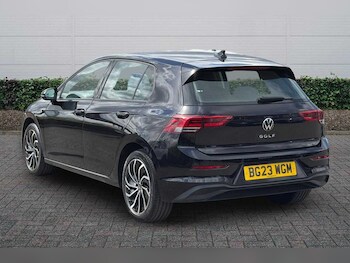 Used Volkswagen Golf 2023 for sale - 78966986: Photo
