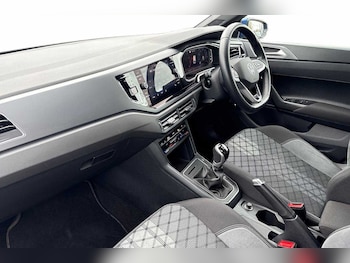 Used Volkswagen Polo 2022 for sale - 78008476: Photo