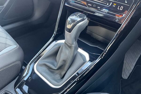 Used Volkswagen T-Roc 2025 for sale - 75142497: Photo 10