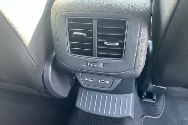 Used Volkswagen T-Roc 2025 for sale - 75142497: Photo 15