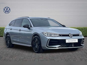 Used Volkswagen Passat 2026 for sale - 79449239: Photo