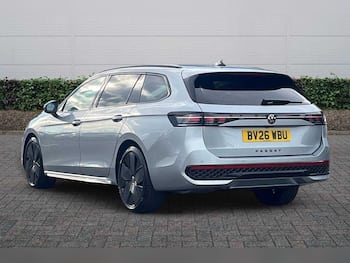 Used Volkswagen Passat 2026 for sale - 79449239: Photo