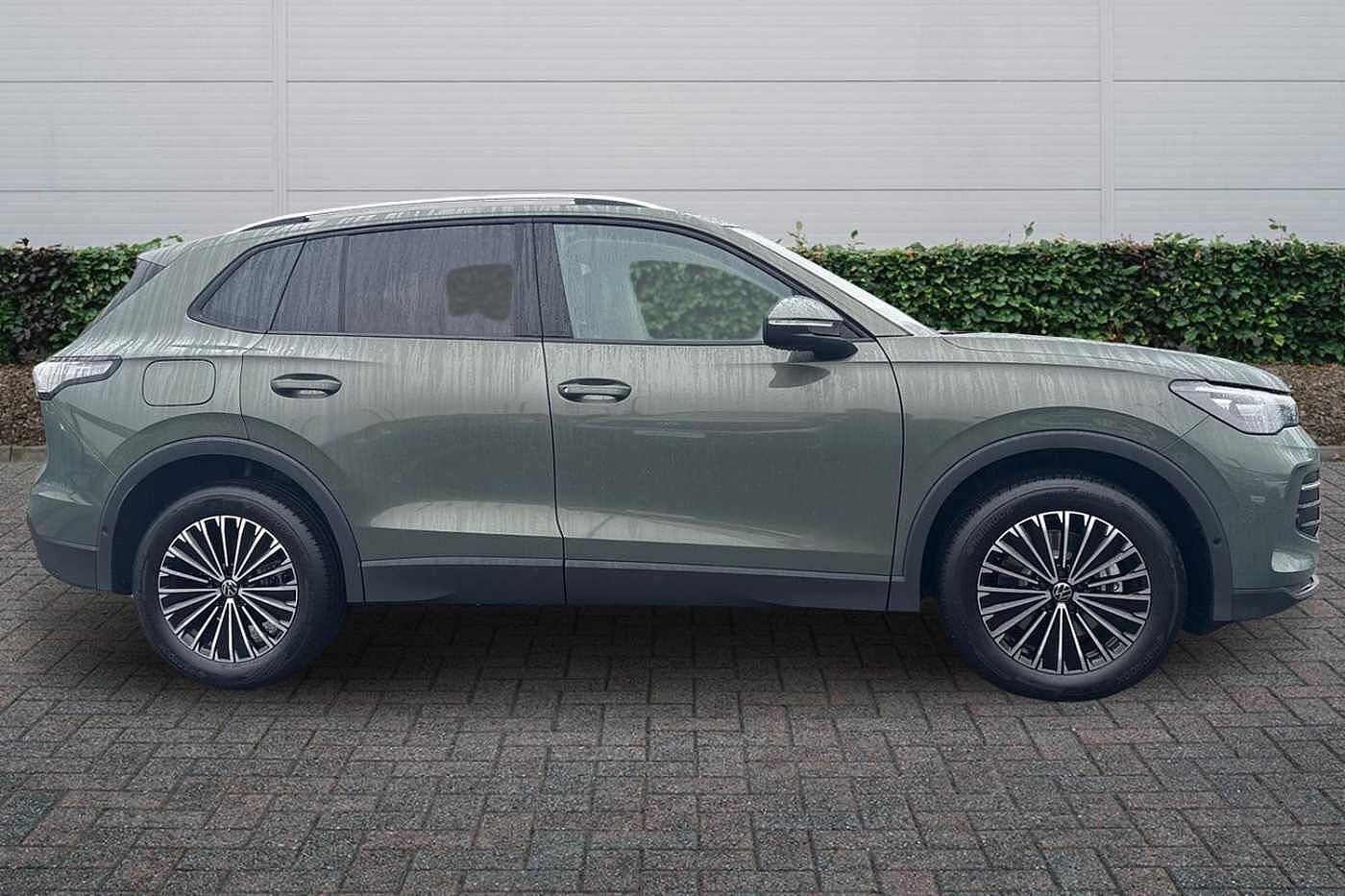 Used Volkswagen Tiguan 2025 for sale - 77124744: Photo 4