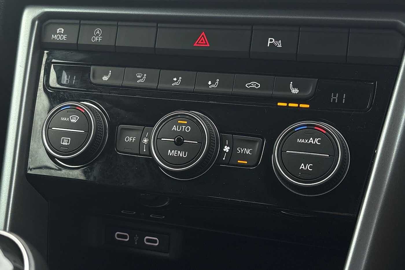 Used Volkswagen T-Roc 2021 for sale - 77124798: Photo 15