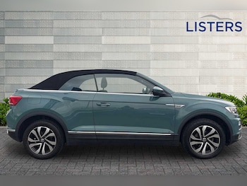Used Volkswagen T-Roc 2021 for sale - 77124798: Photo