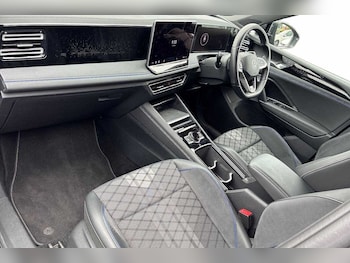 Used Volkswagen Tiguan 2024 for sale - 79203429: Photo