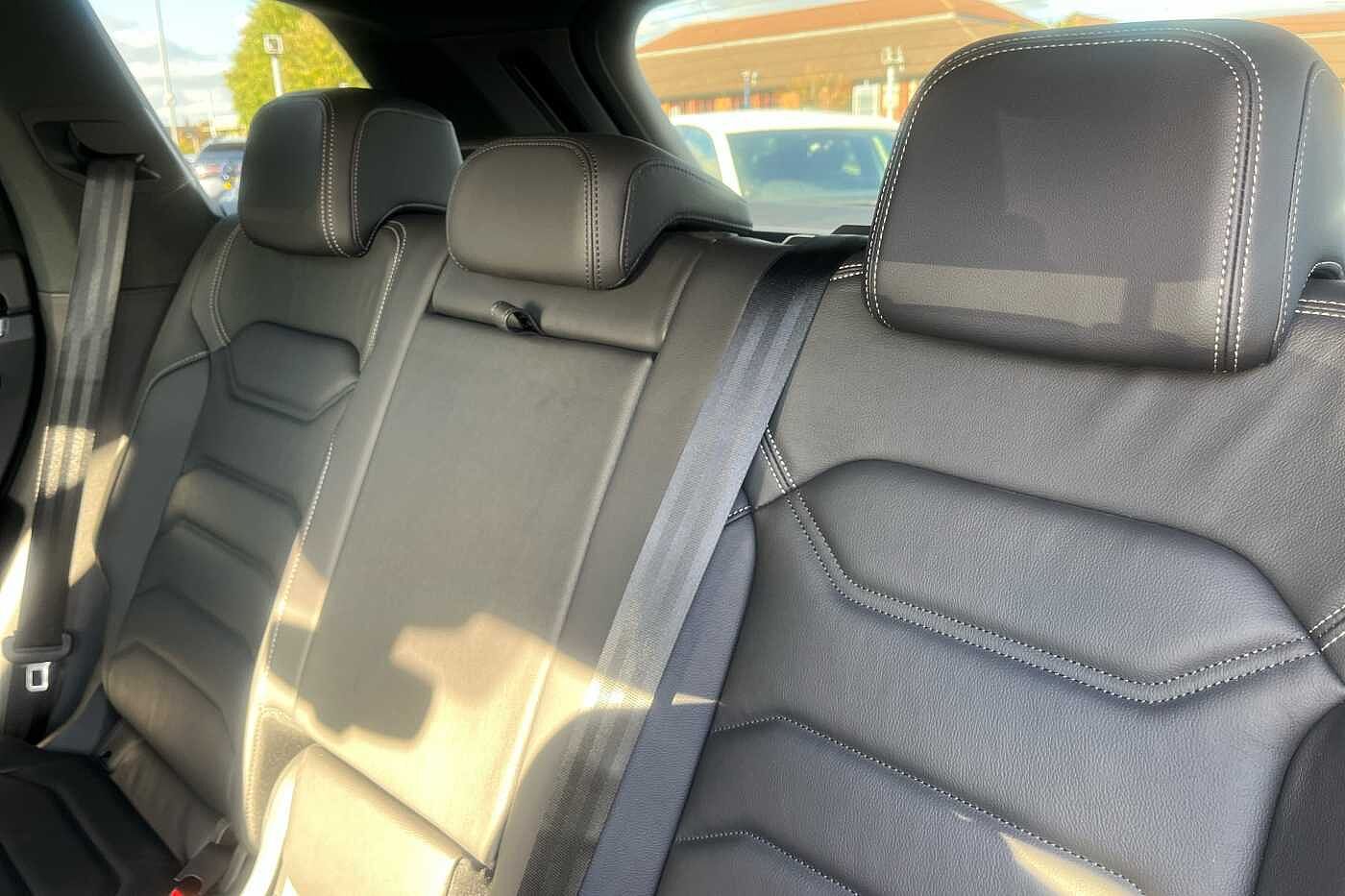 Used Volkswagen Touareg 2023 for sale - 76003199: Photo 11