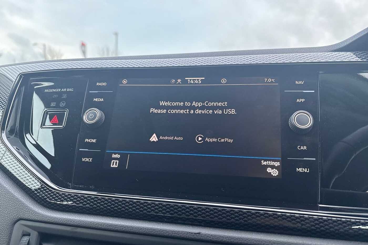 Used Volkswagen Polo 2024 for sale - 76800465: Photo 19