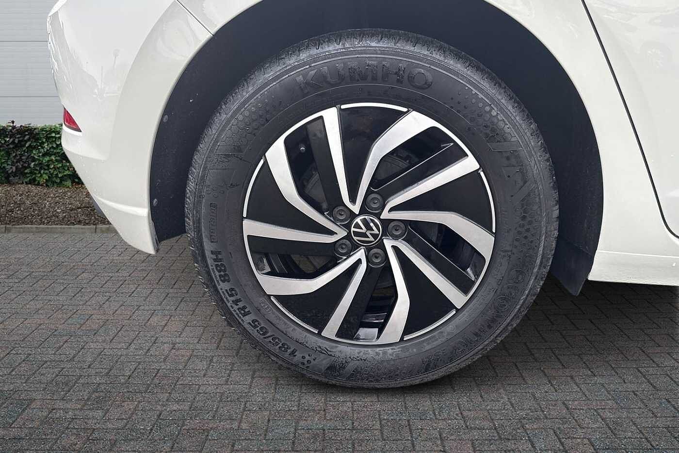 Used Volkswagen Polo 2024 for sale - 76800465: Photo 5