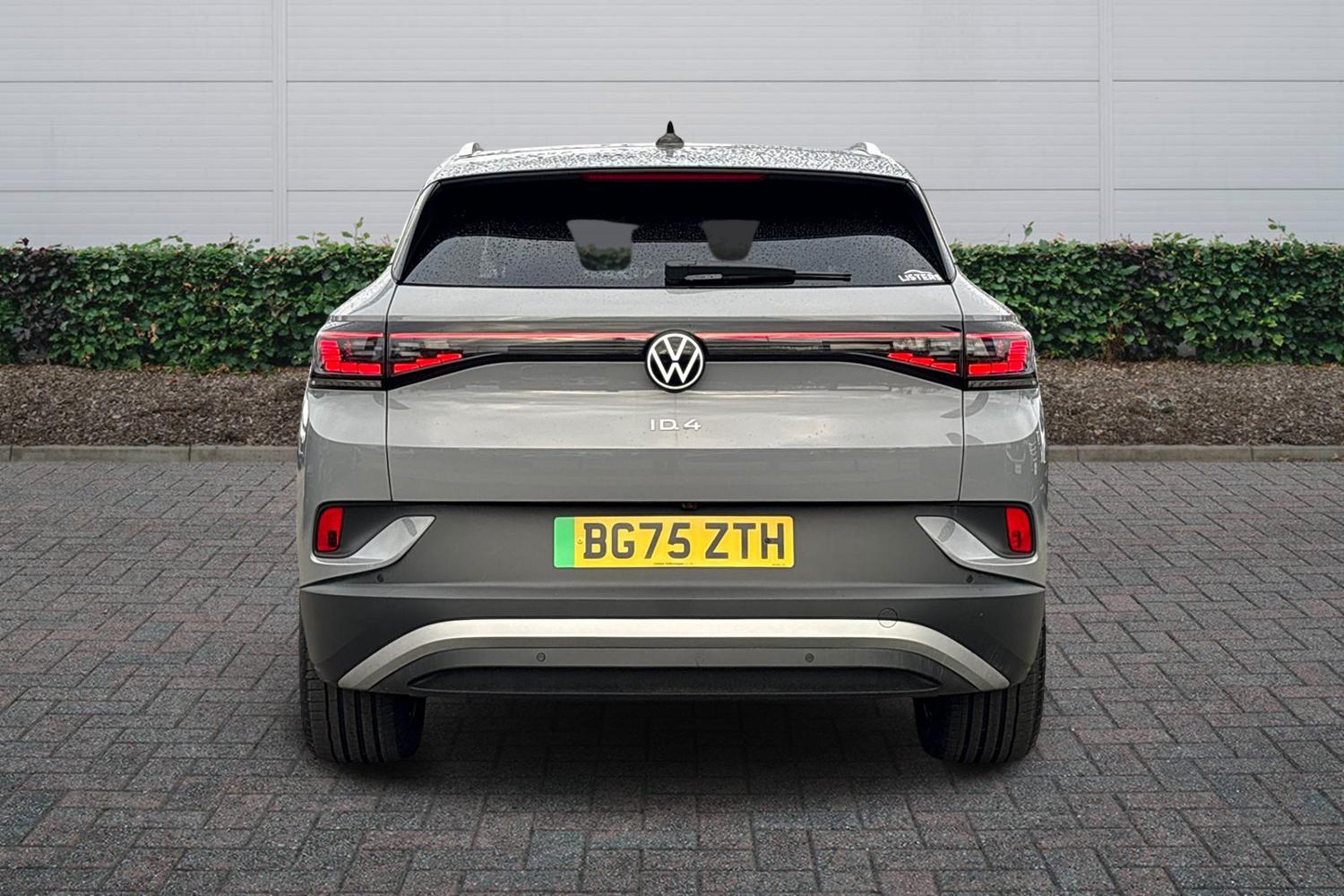 Used Volkswagen ID.4 2025 for sale - 76937277: Photo 4