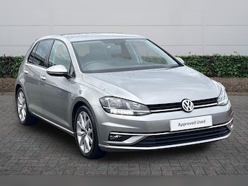 Used Volkswagen Golf 2018 for sale - 76486656: Photo