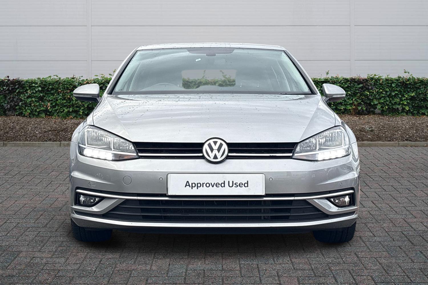 Used Volkswagen Golf 2018 for sale - 76486656: Photo 3